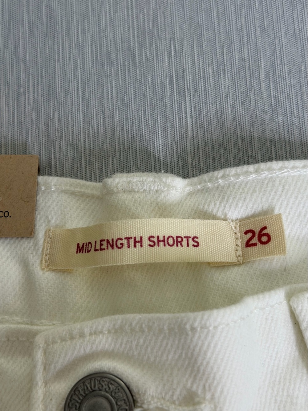 Levi's White Women's Mid-Length Jean Shorts - Picture 5 of 9
